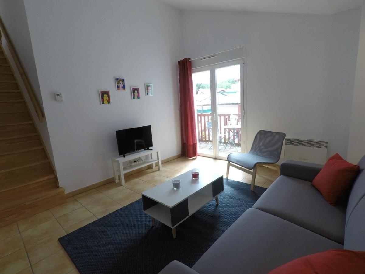 Hendaye-Plage A 200M De La Plage Apartment Exterior photo